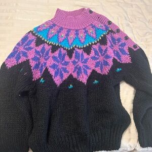 Super cute vintage sweater